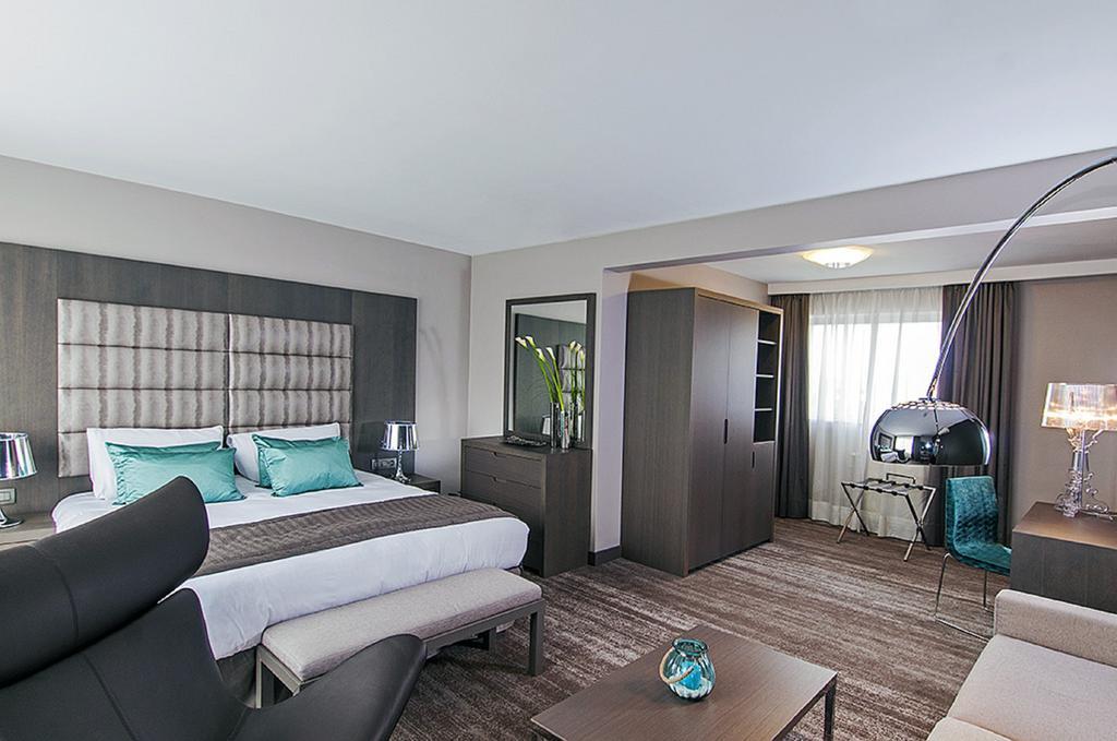 Double Deluxe with Kitchenette